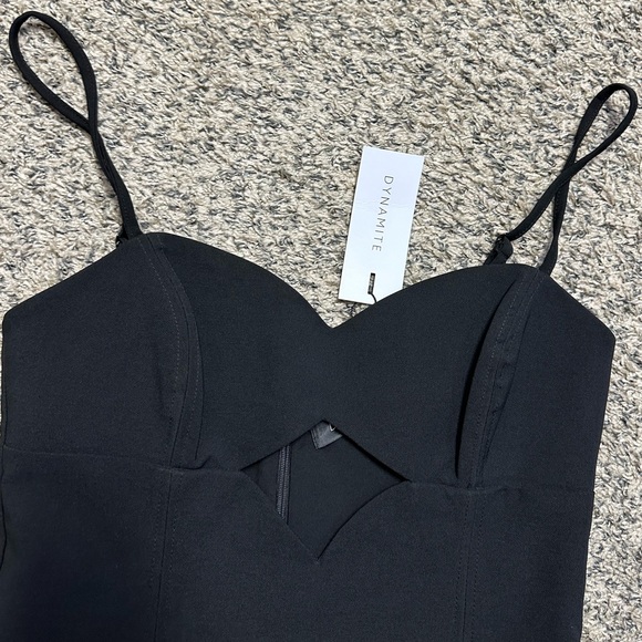 Dynamite Sweetheart Cut Out Midi Dress - Picture 6 of 9